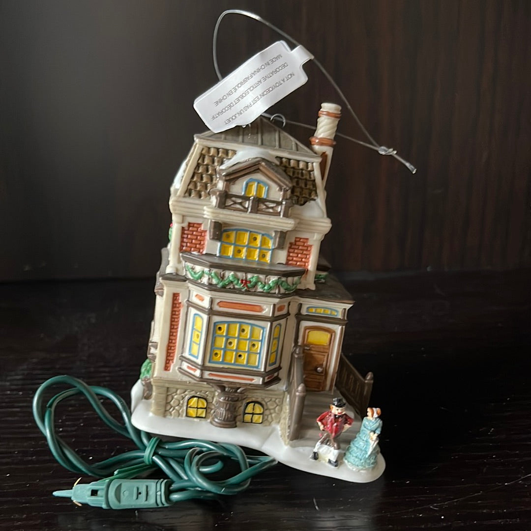 Fred Holiwell's House Mini Ornament